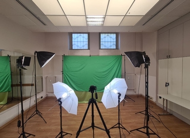 Affitta una sala riunioni accogliente a Milano di 70 m², Viale Monte Santo 5 - 13 | MatchOffice.it