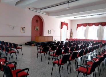 Scegli un centro conferenze accogliente a Catania di 350 m², Viale Odorico da Pordenone - 1 | MatchOffice