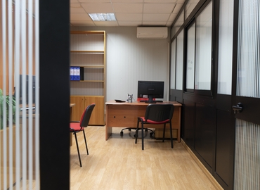 22 m² Office available to rent in Naples, Via Eleonora Duse 26, 80126  - 8 | MatchOffice.com