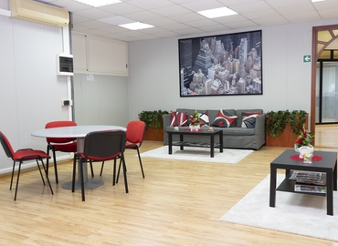 22 m² Business park in Naples, Via Eleonora Duse 26 (80126) - 3 | MatchOffice.com