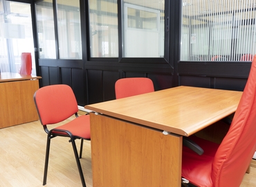 30 m² Business space in Naples, Via Eleonora Duse 26 (80126) - 6 | MatchOffice.com