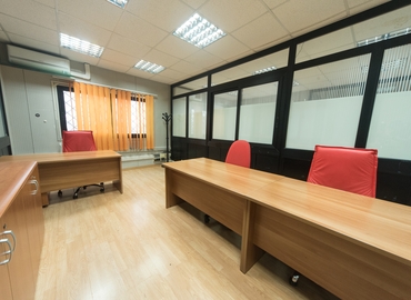 27 m² Office space available to rent in Naples, Via Eleonora Duse 26, 80126  - 2 | MatchOffice