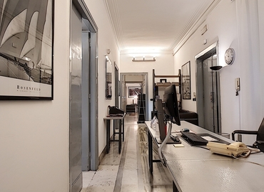 250 m² Conference hall in Municipio II, Viale Bruno Buozzi 47 (00197) - 9 | MatchOffice.com