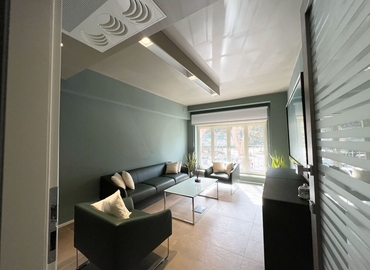 Affitta una sala riunioni accogliente a Cagliari di 80 m², Viale Regina Margherita - 9 | MatchOffice