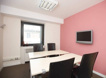 Prenota una sala conferenze accogliente a Torino di 15 m², Via San Francesco d'Assisi 22 - 5 | MatchOffice