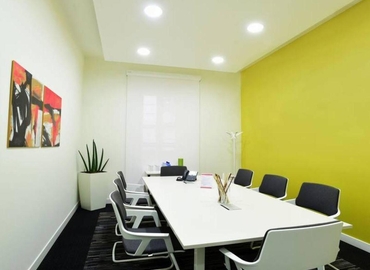 Prenota uno spazio per conferenze affidabile a Milano di 15 m², Via Mengoni 4 - 8 | MatchOffice.it