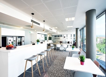 70 m² Co-working  in Verona, Via Francia 21 (37135) - 13 | MatchOffice.com