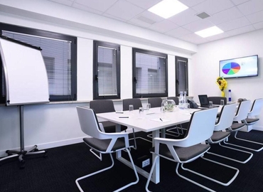 Scegli uno spazio per conferenze affidabile a Frascati di 20 m², Piazza Don Luigi Sturzo 15 - 6 | MatchOffice.it