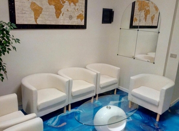 Affitta ufficio coworking comodo a Milano di 28 m², Piazza IV Novembre 4 - 1 | MatchOffice.it