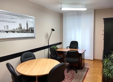 Trova ufficio condiviso comodo a Milano di 28 m², Piazza IV Novembre 4 - 6 | MatchOffice