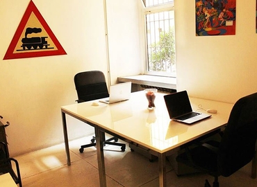 200 m² Coworking  in Milan, Via G.B. Sammartini 23 (20125) - 0 | MatchOffice.com