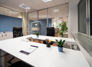 Business center disponibili per l'affitto a Municipio XI di 800 m², Via Gian Lorenzo Bernini 29 - 4 | MatchOffice.it