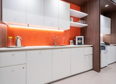 Uffici arredati da affittare a Milano di 100 m², Via Broletto 46 - 5 | MatchOffice.it