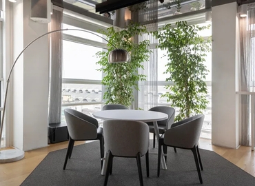 Uffici e spazi aziendali da affittare a Milano di 100 m², Piazza IV Novembre 7 - 2 | MatchOffice.it