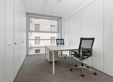 Business center da affittare a Milano di 100 m², Piazza IV Novembre 7 - 9 | MatchOffice.it