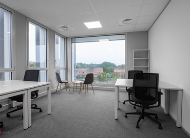 Esplora ufficio condiviso adatto a Como di 100 m², Via Cecilio 2 - 5 | MatchOffice