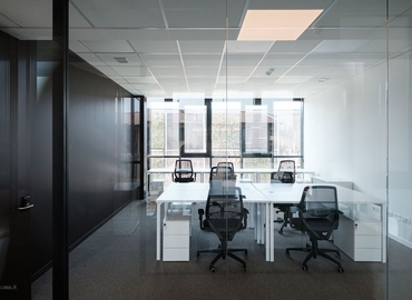 Affitta spazio coworking adatto a Como di 100 m², Via Cecilio 2 - 6 | MatchOffice.it