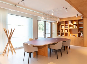 Trova ufficio temporaneo comodo a Municipio IX di 70 m², Viale Luca Gaurico 91/93 - 8 | MatchOffice