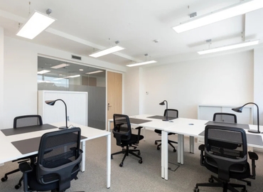 Scegli una sala riunioni affidabile a Municipio IX di 30 m², Viale Luca Gaurico 91/93 - 6 | MatchOffice