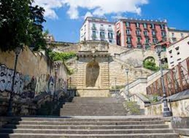 Esplora ufficio condiviso adatto a Napoli di 1000 m², Scala Montesanto 3 - 6 | MatchOffice.it