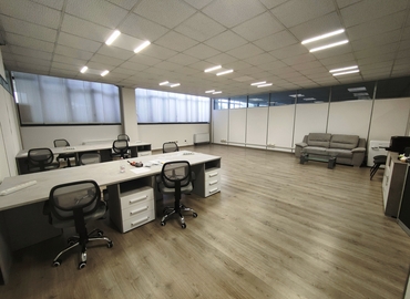 34 m² Coworking  in Milan, Via Giosuè Carducci 39 (20099) - 0 | MatchOffice.com