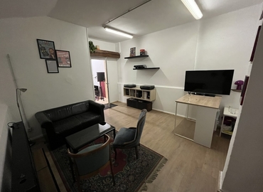 48 m² Shared workspace  in Bologna, Via Sante Vincenzi 2 (40138) - 2 | MatchOffice.com