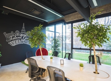 120 m² Coworking space in Turin, Via Giuseppe Giacosa 38 (10125) - 1 | MatchOffice.com