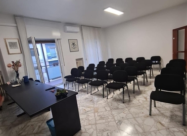 Esplora ufficio condiviso flessibile a Bari di 100 m², Via Argiro 135 - 0 | MatchOffice.it