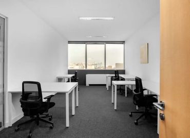 47 m² Co-working  in Genoa, Via De Marini 16 (16149) - 10 | MatchOffice.com