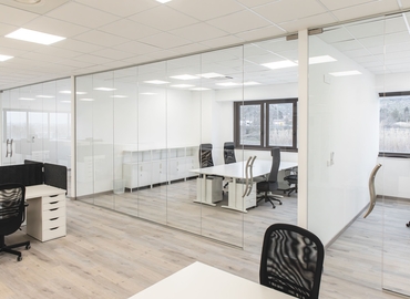 Esplora ufficio condiviso flessibile a Pescara di 90 m², Via Vella 24 - 2 | MatchOffice