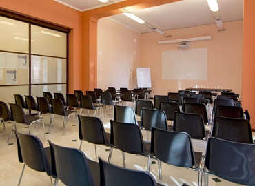 50 m² Meeting room in Admiralty, Corso della Vittoria 12B (28100) - 0 | MatchOffice.com