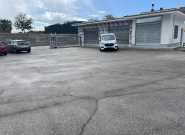 Uffici e spazi aziendali disponibili per l'affitto a Napoli di 150 m², Via Lucania 1 - 8 | MatchOffice