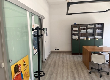 Esplora spazio coworking adatto a Municipio VII di 60 m², Via Appia Nuova 666 a/b - 5 | MatchOffice.it