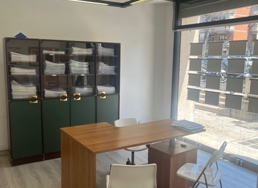 Esplora ufficio condiviso adatto a Municipio VII di 60 m², Via Appia Nuova 666 a/b - 9 | MatchOffice