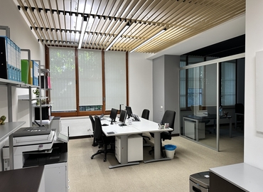 Office Via dei Cavalieri del Santo Sepolcro 12 20121 Milan