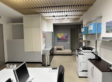 Office Via dei Cavalieri del Santo Sepolcro 12 20121 Milan