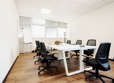 20 m² Convention center in Milan, Via Lorenzo Valla 16 (20141) - 1 | MatchOffice