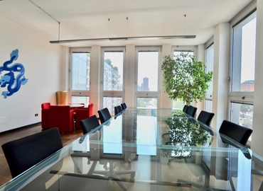 60 m² Business space in Milan, Piazza della Repubblica 32 (20124) - 1 | MatchOffice