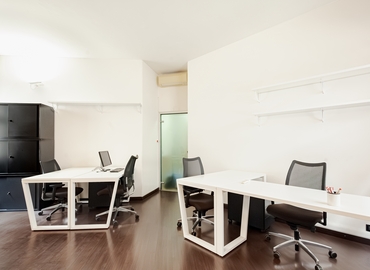 Uffici arredati da affittare a Milano di 36 m², Via Dogana 3 - 3 | MatchOffice
