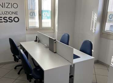 12 m² Shared office  in Cantù, Via Unione 4 (22063) - 1 | MatchOffice.com
