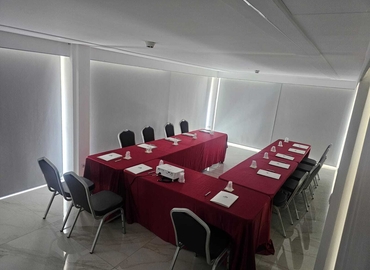 250 m² Conference space in Catania, Via del Rotolo 44 (95126) - 0 | MatchOffice