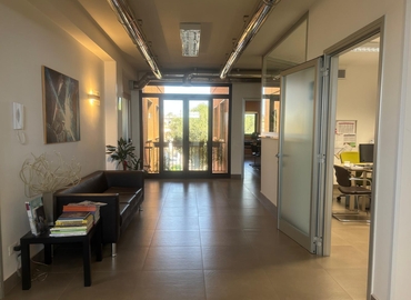 61 m² Conference room in Taranto, Via Egidio Pignatelli (74010) - 9 | MatchOffice.com