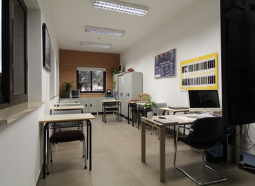 61 m² Conference space in Taranto, Via Egidio Pignatelli (74010) - 3 | MatchOffice