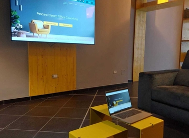 Office Via Ravenna 107 65122 Pescara