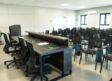 Affitta una sala conferenze accogliente a Rende di 110 m², Feroleto Antico - 6 | MatchOffice