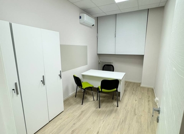 Office Via Gian Giacomo Mora 11 20123 Milan