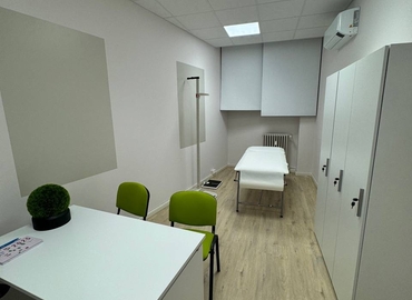 Office Via Gian Giacomo Mora 11 20123 Milan