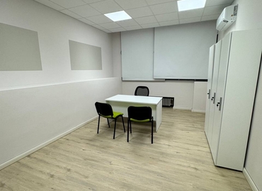 Office Via Gian Giacomo Mora 11 20123 Milan