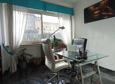 Spazi per uffici comodi da affittare a Napoli di 50 m², Piazza Municipio 84 - 0 | MatchOffice.it