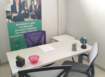 Scegli una sala conferenze affidabile a Bari di , Via delle Murge 65 - 6 | MatchOffice